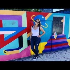 Meet your Posher, Daniela